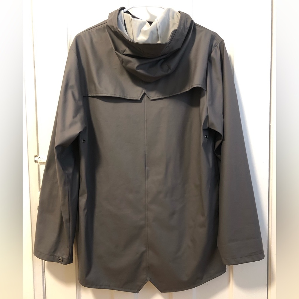 RAINS Waterproof Rainjacket - Picture 5 of 9